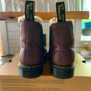 In good used condition Dr. Marten Chelsea boots.